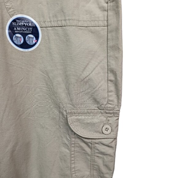 RIDERS BY LEE Cargo Slimming Cotton Capris Light Khaki Size 8M NWOT - Picture 10 of 15